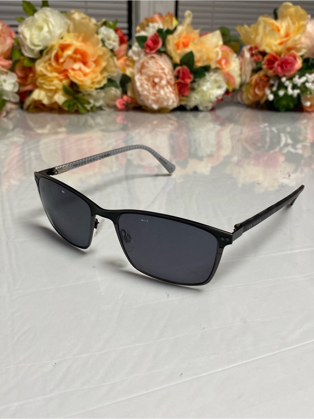 Ted Baker London TMS487 Polarized Rectangle Sunglasses Gunmetal 57-19-145 Men’s